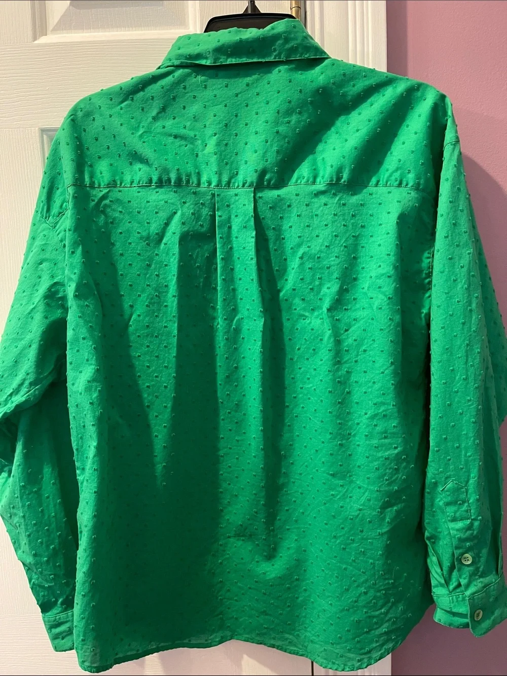 Green Textured Button-Up Shirt - Picture 4 of 6